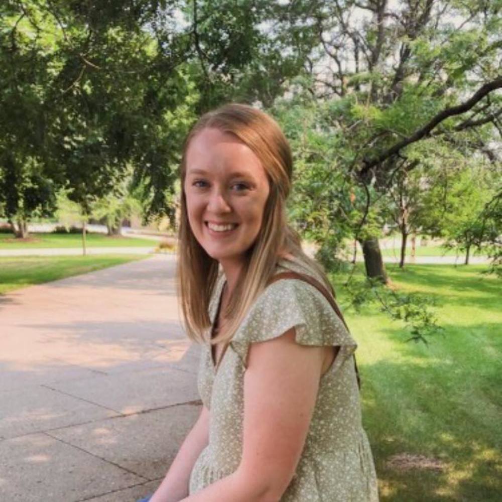 Meet your Posher, Kari